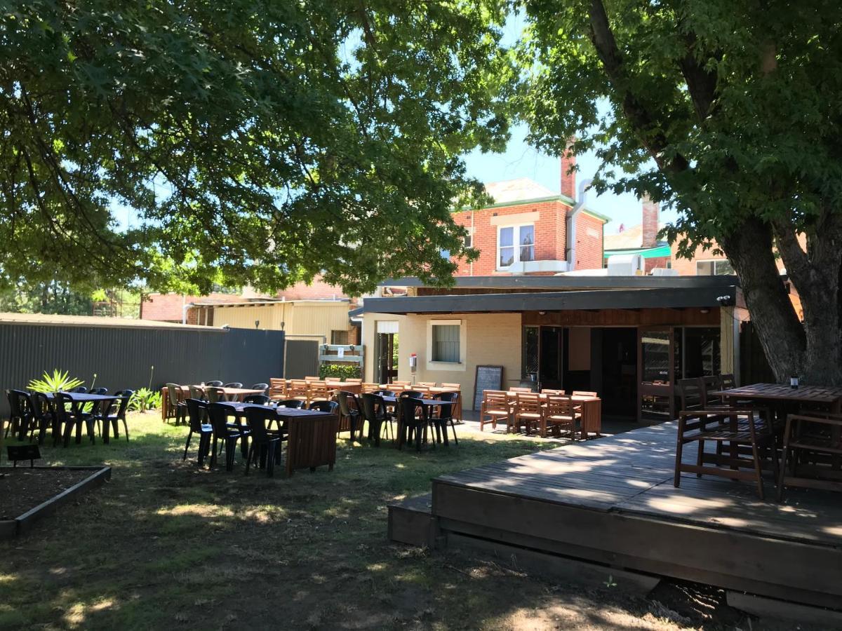 Myrtleford Hotel Extérieur photo