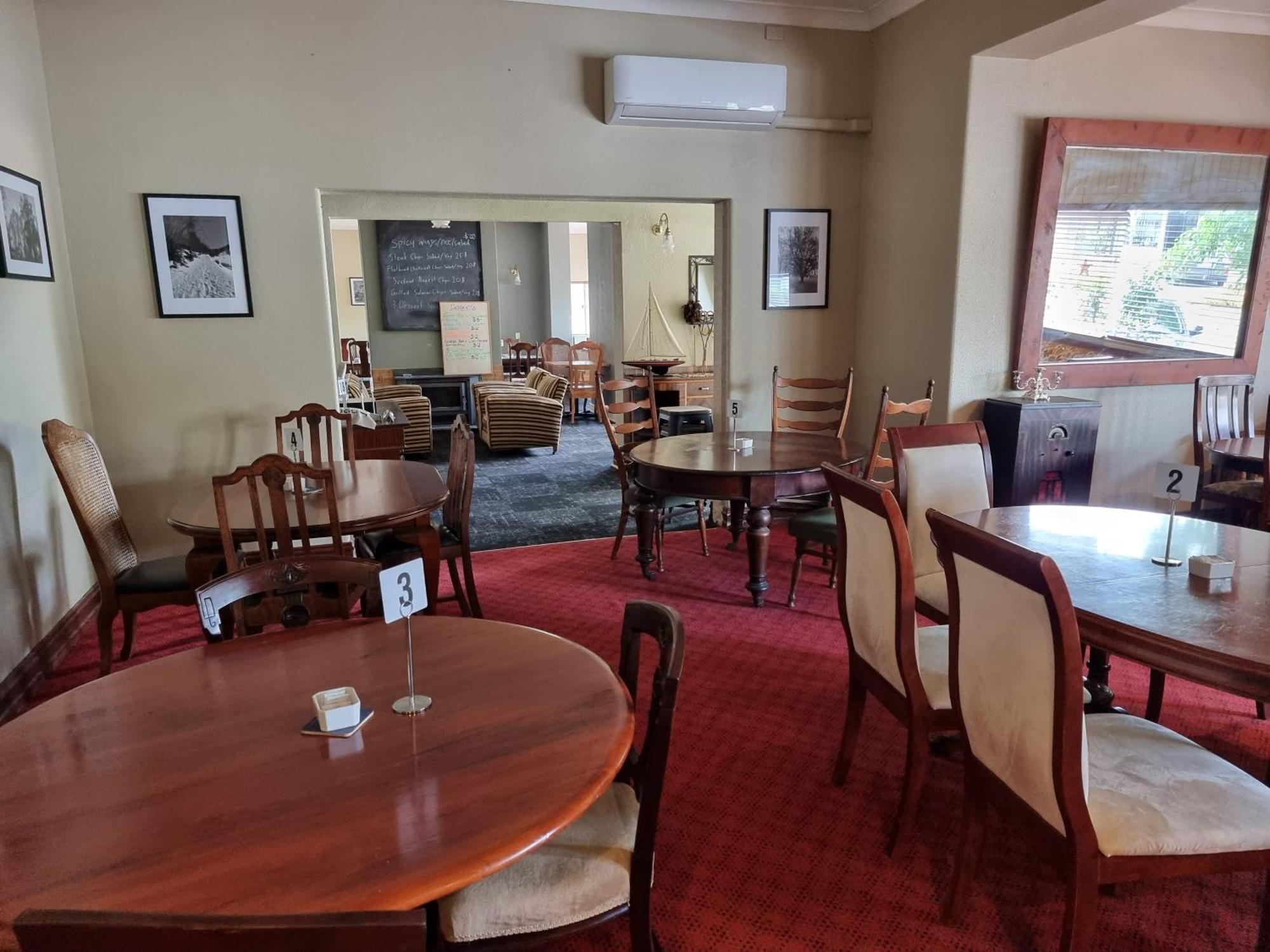 Myrtleford Hotel Extérieur photo